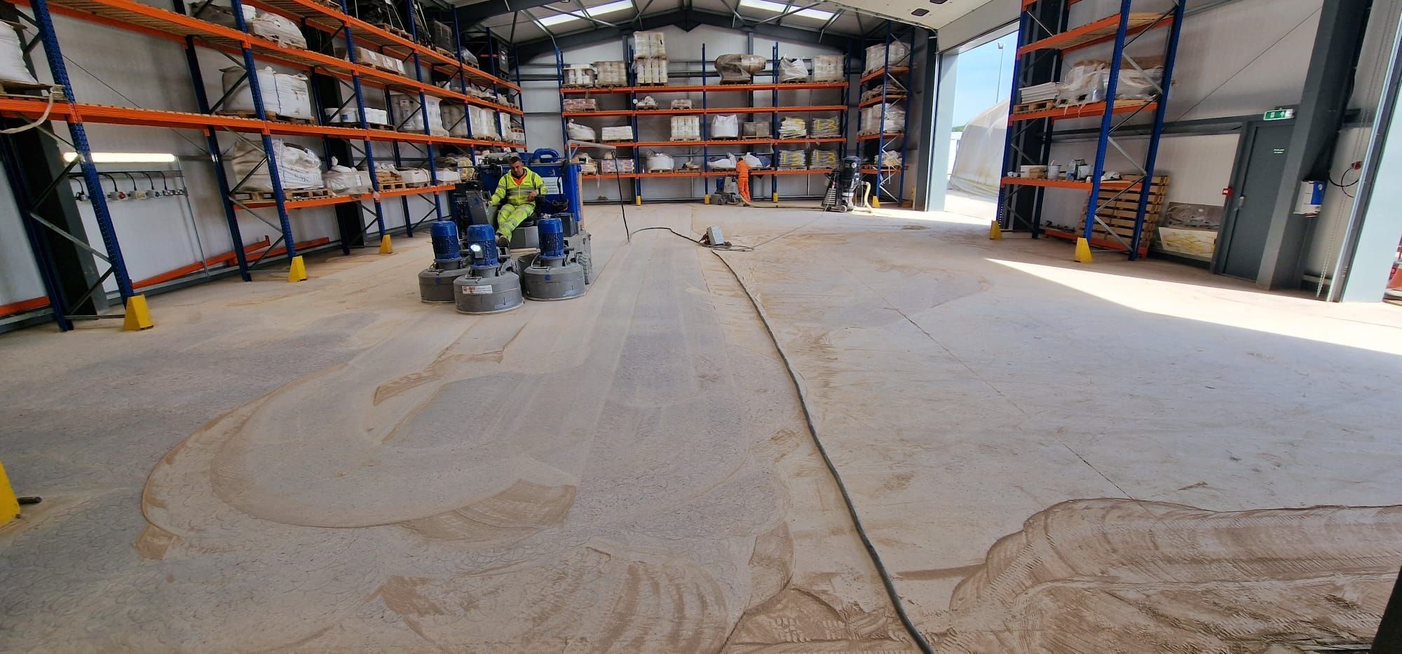 Ride on diamond grinder