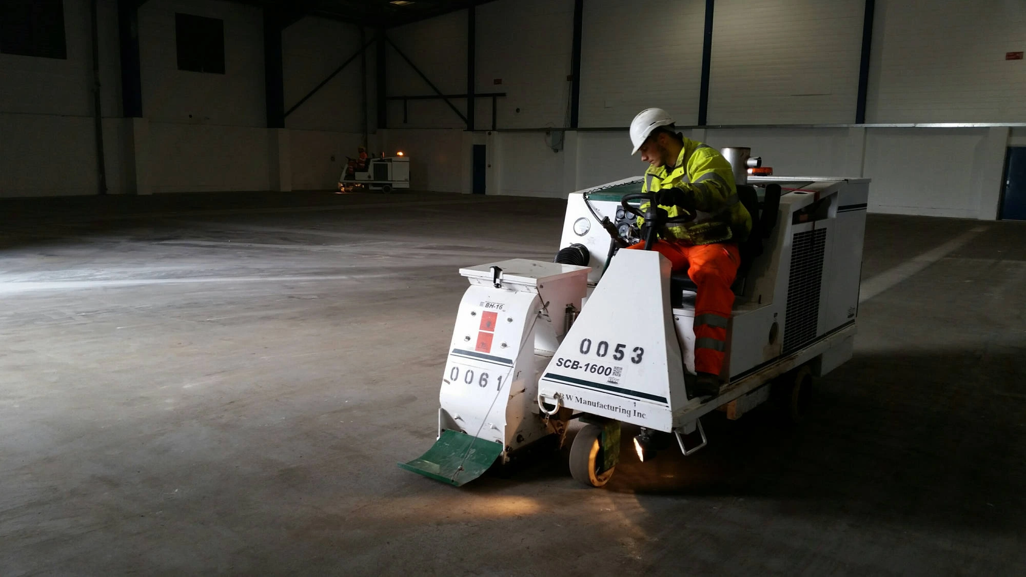 captive-shot-blasting-application