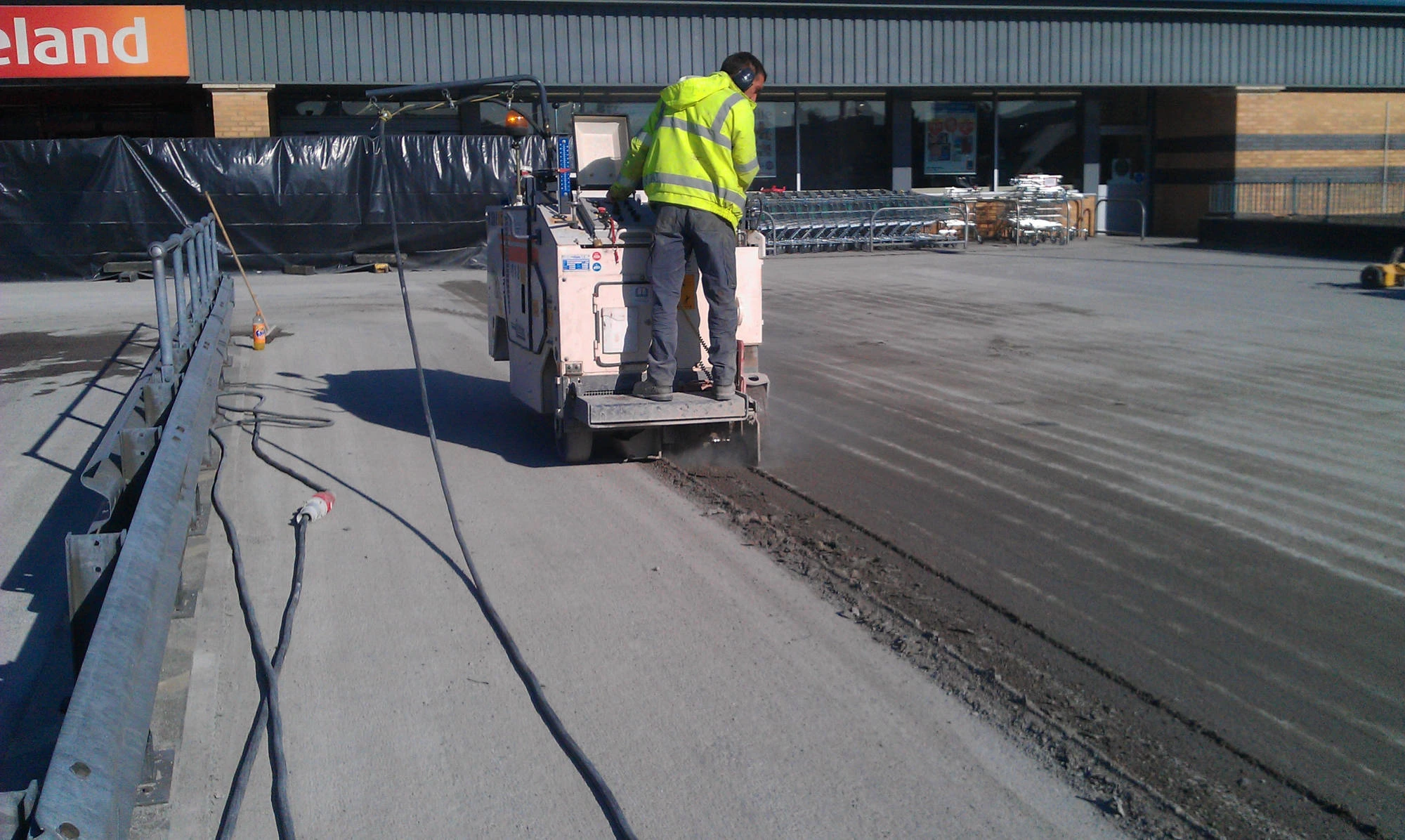 person-concrete-planing